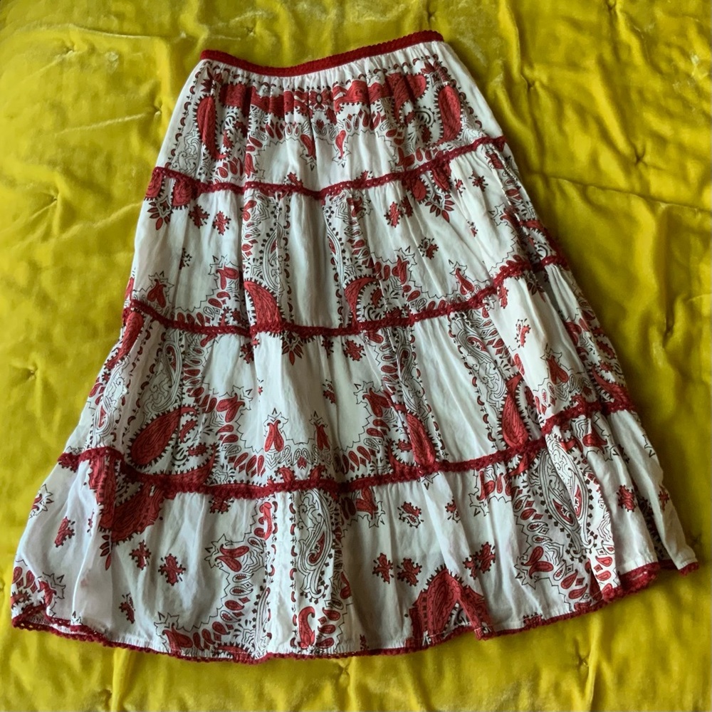 Red Paisley White Cotton Midi Skirt M